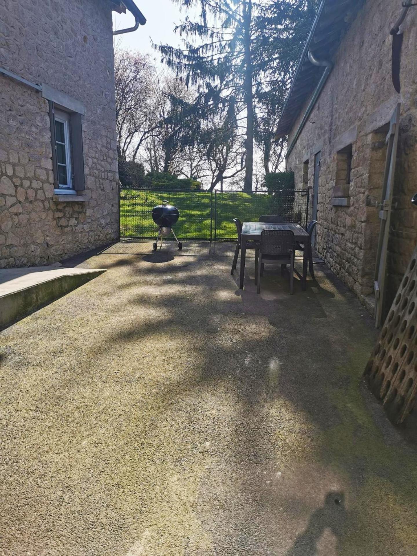 Hedoniste 1 Herpy-l'Arlesienne Exterior foto